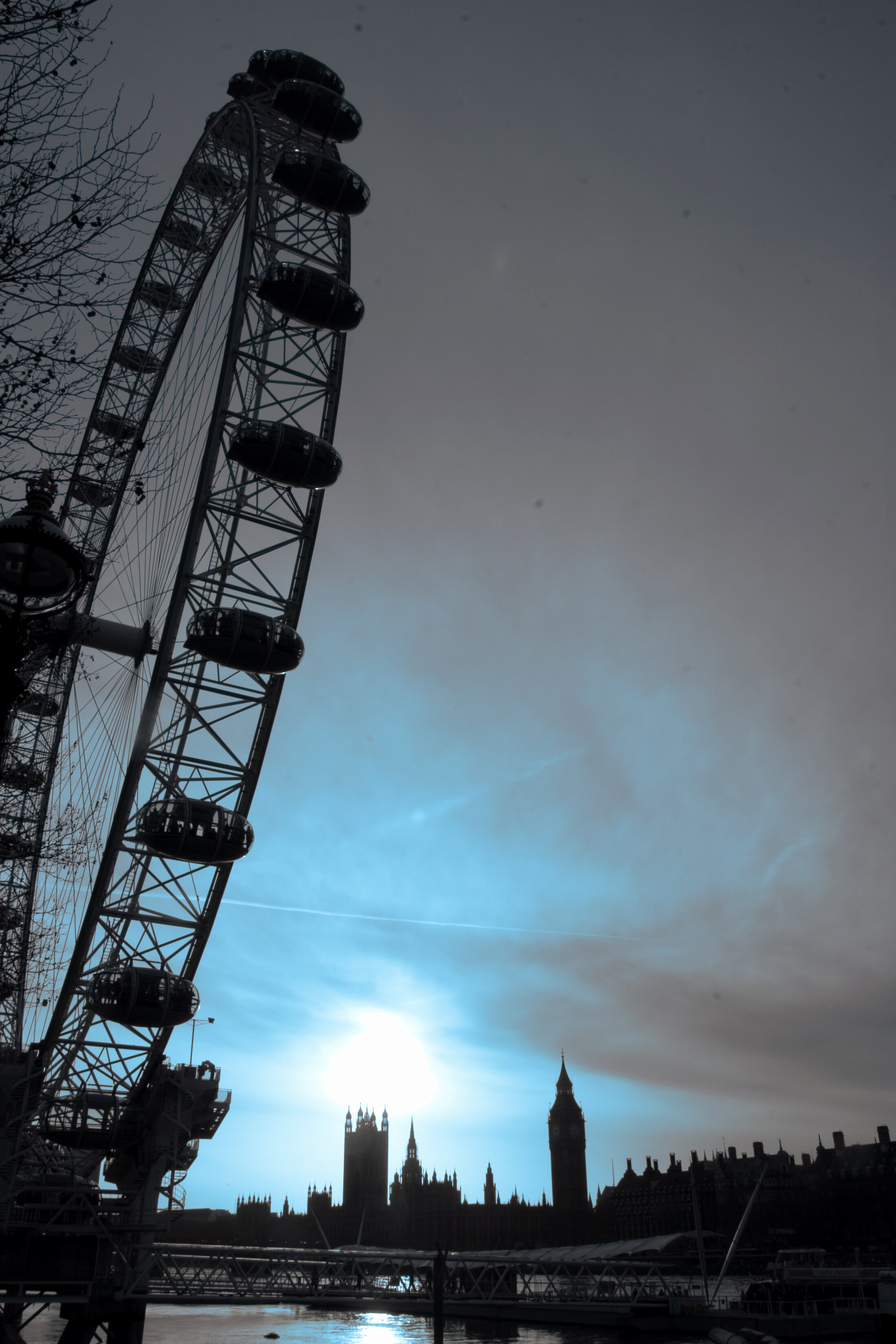 London_EyeWestminster.jpg