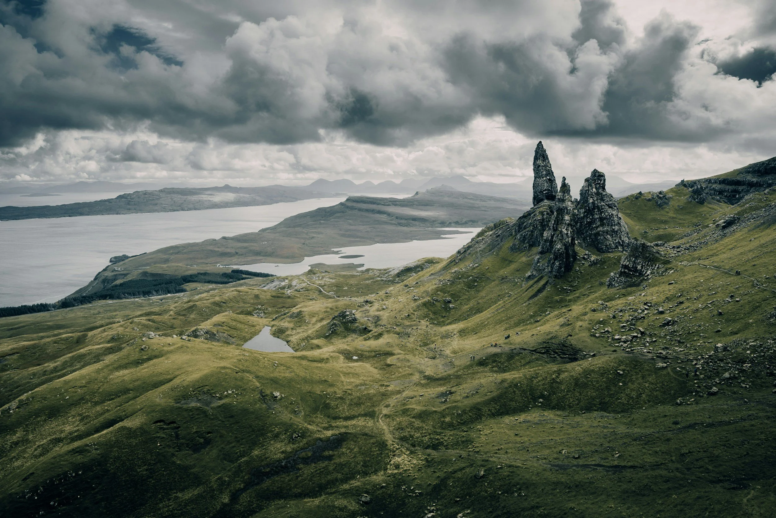 unsplash-image-fUZWpaUknyI.jpg