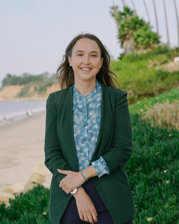 Dr. Leah Stokes