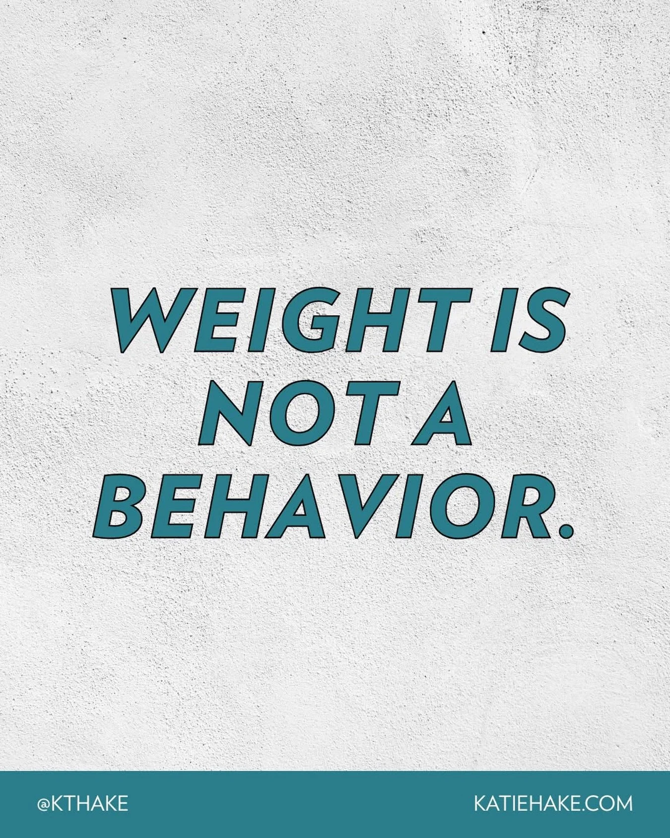 When someone treats weight like a behavior, life often looks like this:
⚡ Obsessing over the scale every morning
⚡ Yo-yo dieting, cutting carbs, or chasing the next &ldquo;fix&rdquo;
⚡ Missing out on happy hour because of food rules
⚡ Exercising out 