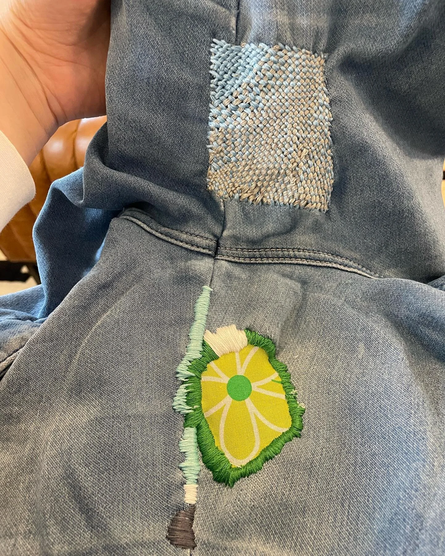 first big pants mending job done!! tried out two types of patching, one where you basically weave a new fabric over the hole with embroidery floss, and one where you sew fabric underneath the hole to fill it. All I have left to do is put the iron-on 