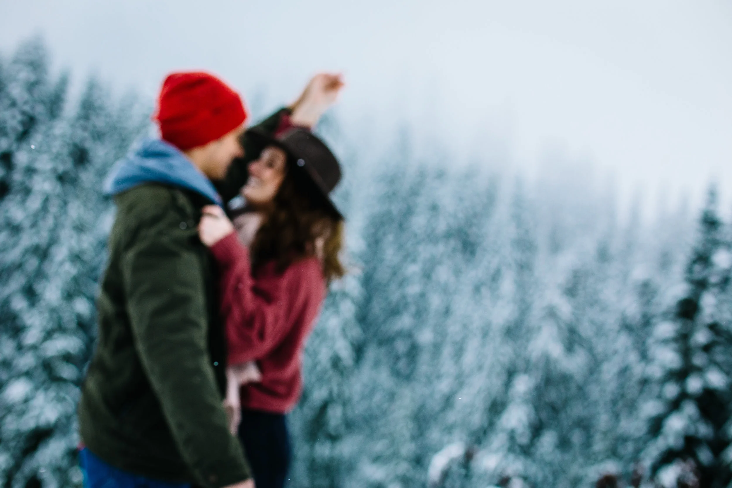 Courtney and Zak Snoqualmie Snowglobe Session (36).jpg
