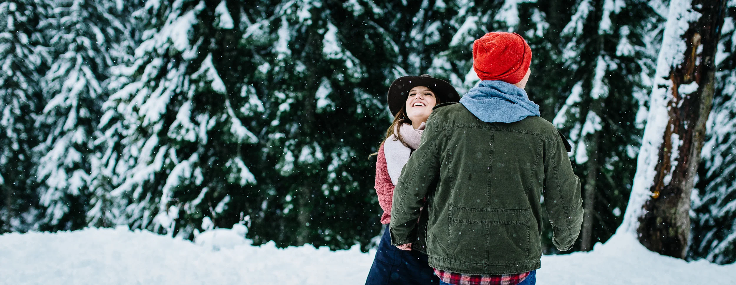 Courtney and Zak Snoqualmie Snowglobe Session (93).jpg