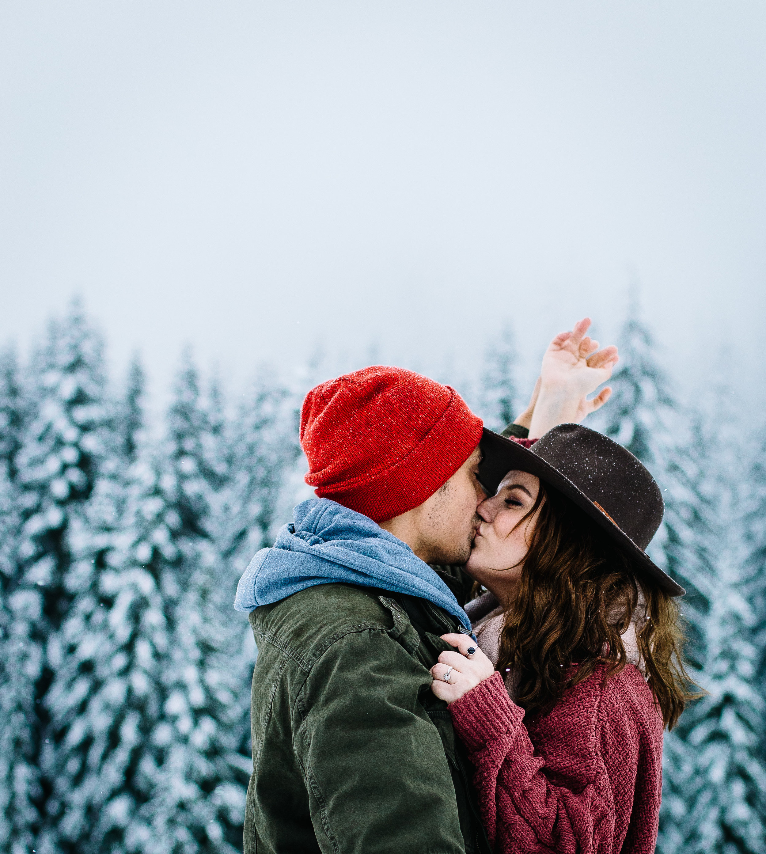 Courtney and Zak Snoqualmie Snowglobe Session (37).jpg