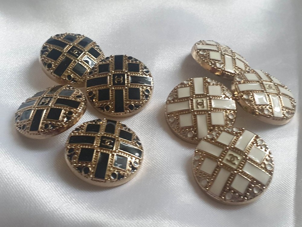 large chanel buttons gold