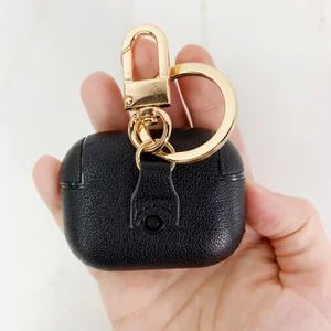 Personalized Custom Black Airpods Pro Case - Keychain key holder