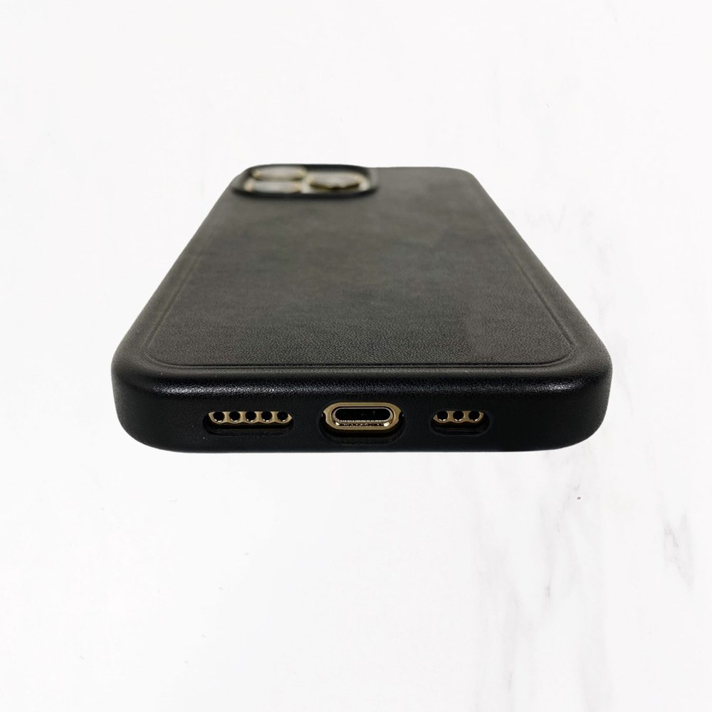 iPhone 13 Series Designer Case with MagSafe - Black — Valerie
