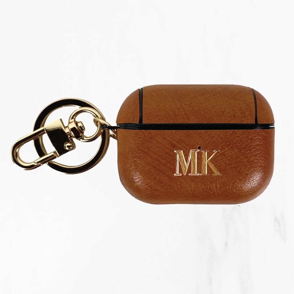 Personalized Custom Black Airpods Case - Pro Keychain key holder chain -  Monogram Hot Stamp — Valerie Constance - Personalized Leather Tech