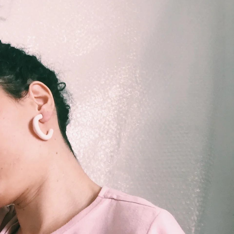 model-small-hoops.jpg