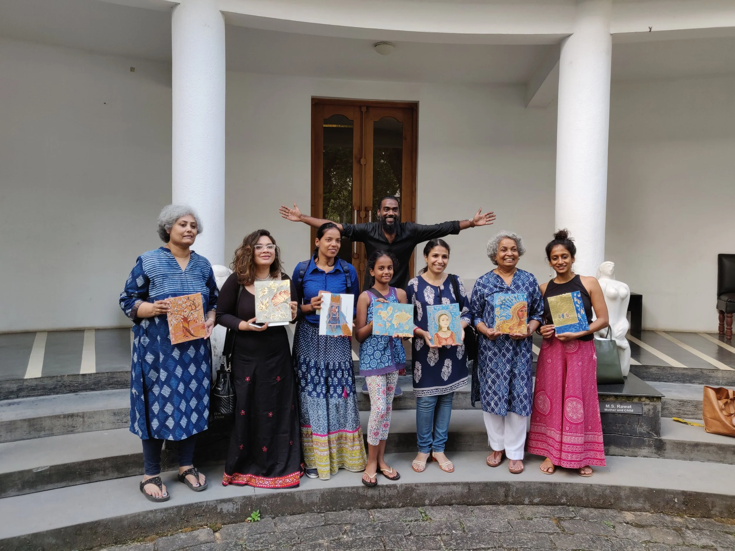 A happy group of 7 who really pushed the limits with their brush work and conceptual skills. It was absolutely amazing to watch each one produce completed pieces to carry home with them.