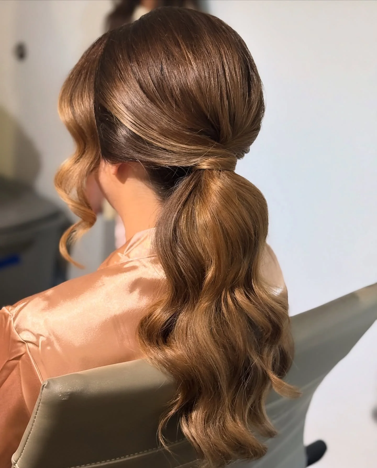A pony will always slay 💕 ✨ 
.
.
#hair #bridesmaid #bride #njbride #bridalhair #ponytail #partypony #waves #updo #bridalhair #hairstyles #upstyle #eventhair #njwedding #eventhair #weddinghair #njhairstylist #bridalhairstyles #hairinspo #behindthecha