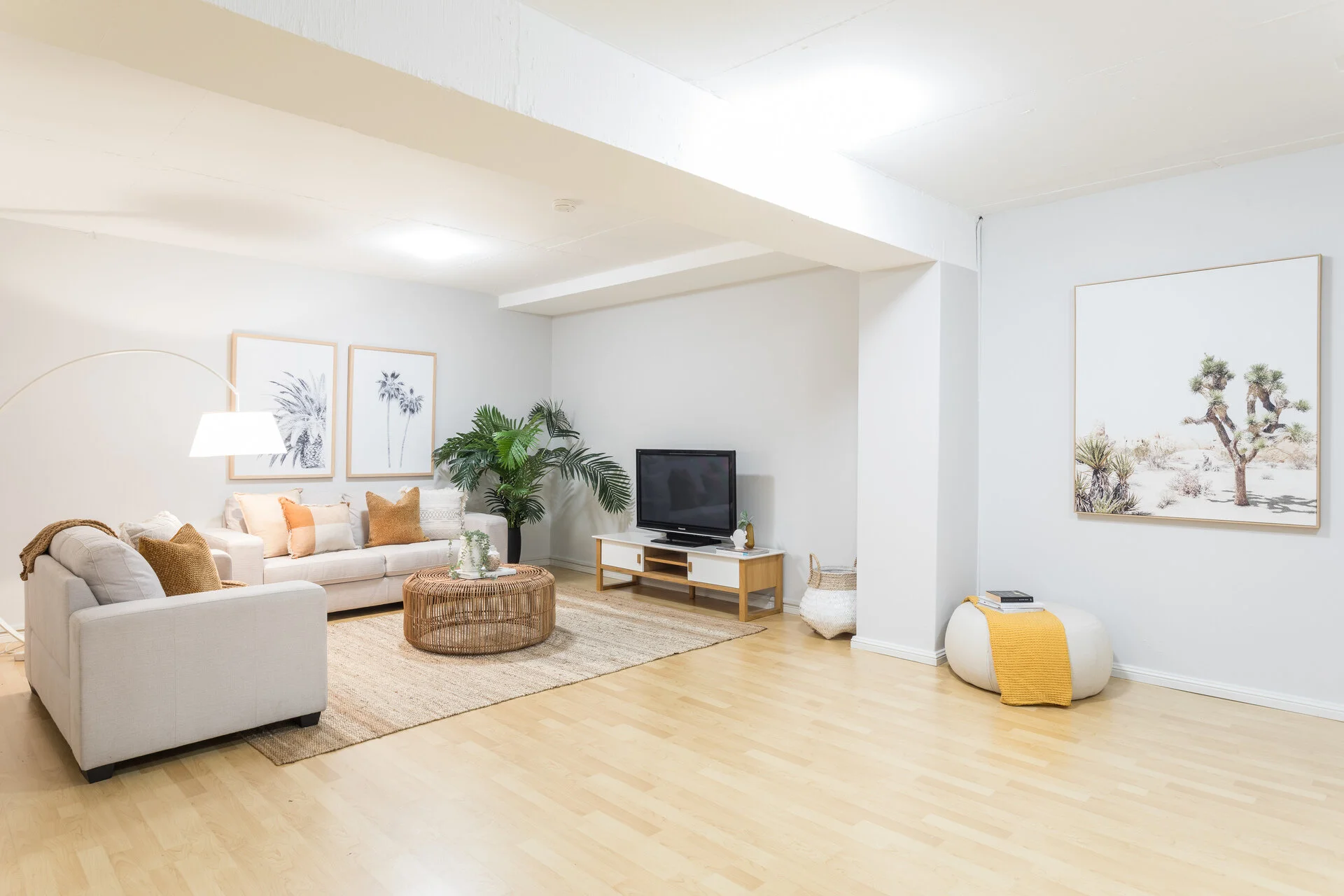 2 Bennet Living 2.jpeg