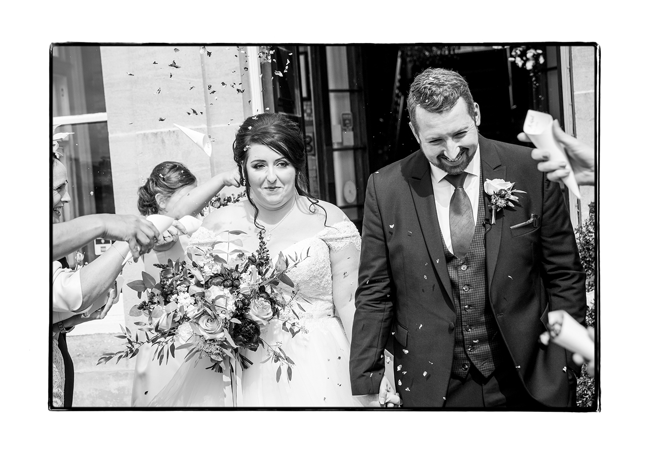 1_0001_confetti.jpg
