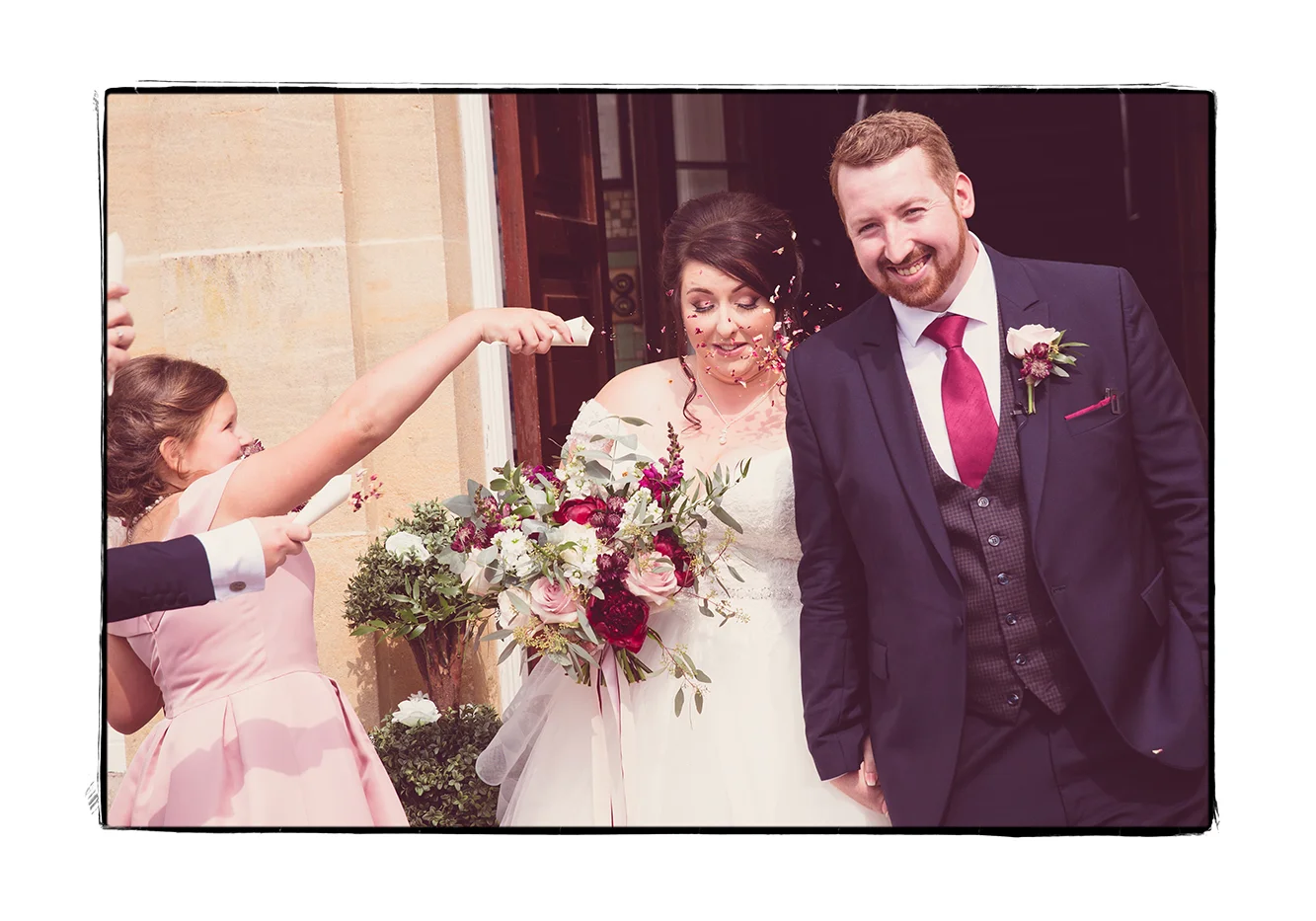 1_0002_confetti.jpg
