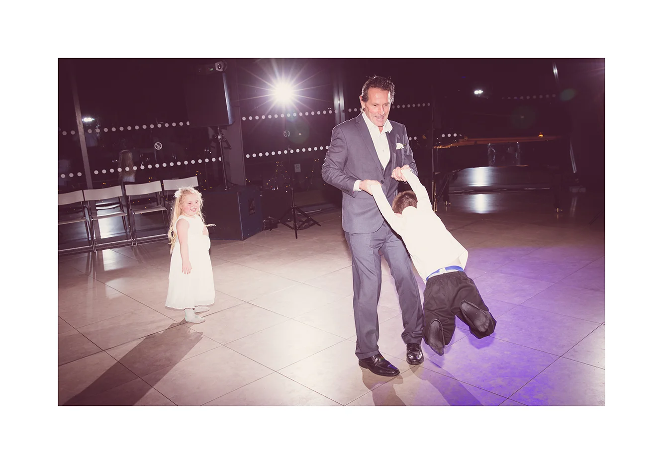 1_0000_dance.jpg