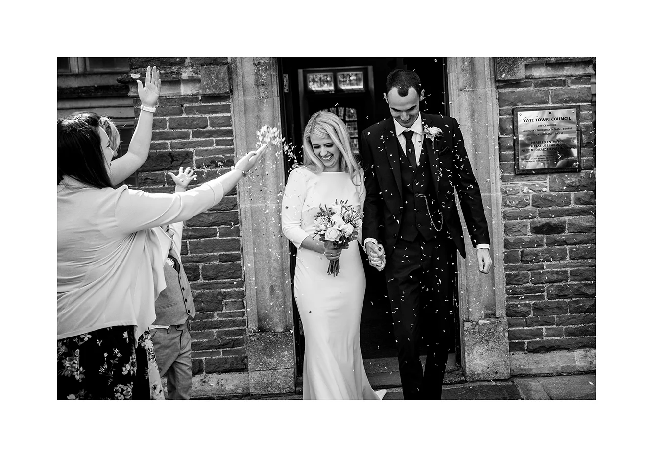 1_0001_confetti.jpg