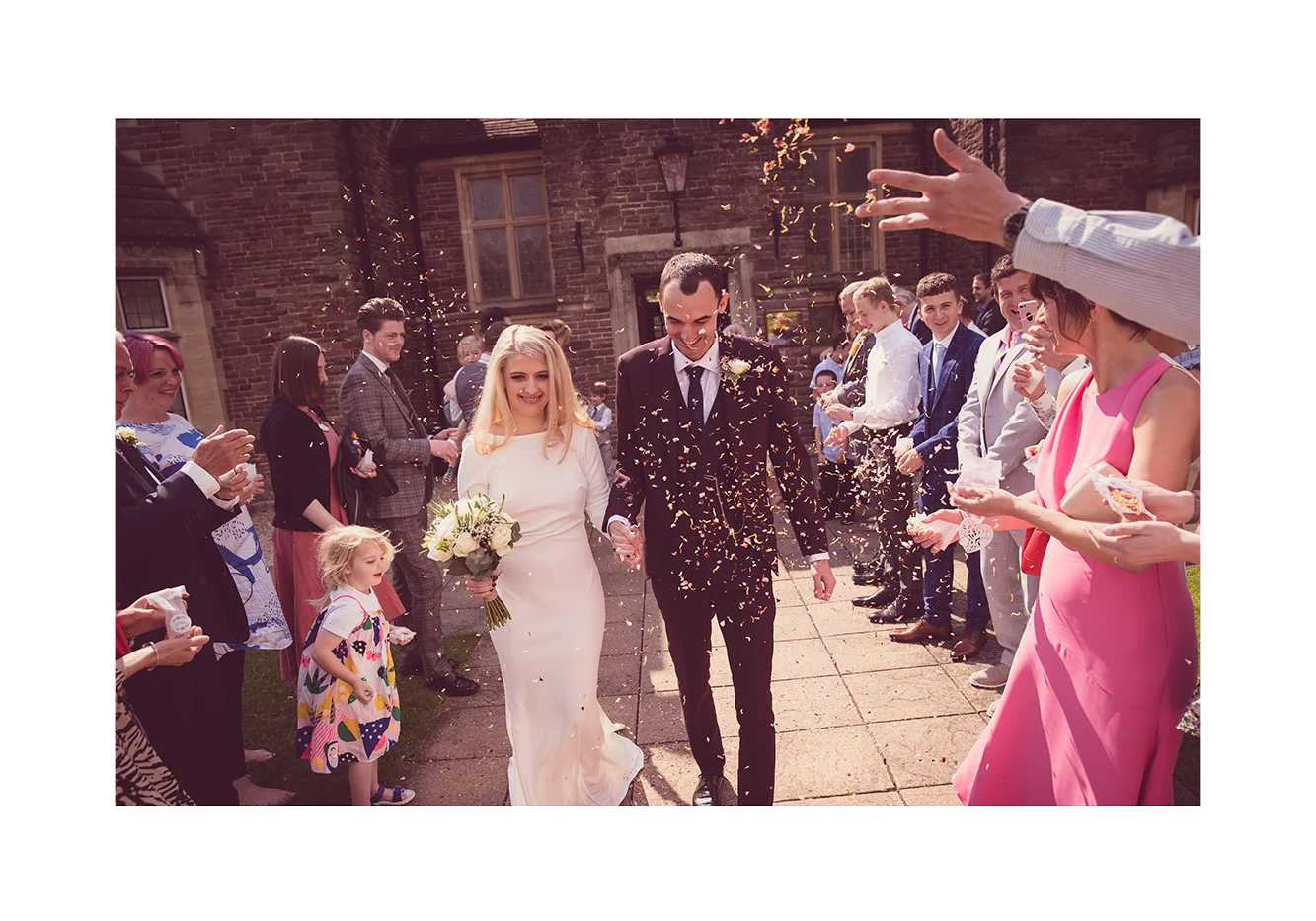 1_0007_confetti.jpg
