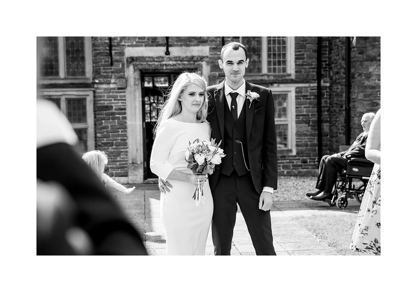 1_0012_confetti .jpg