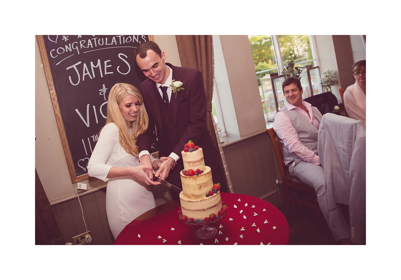 1_0004_Cake.jpg
