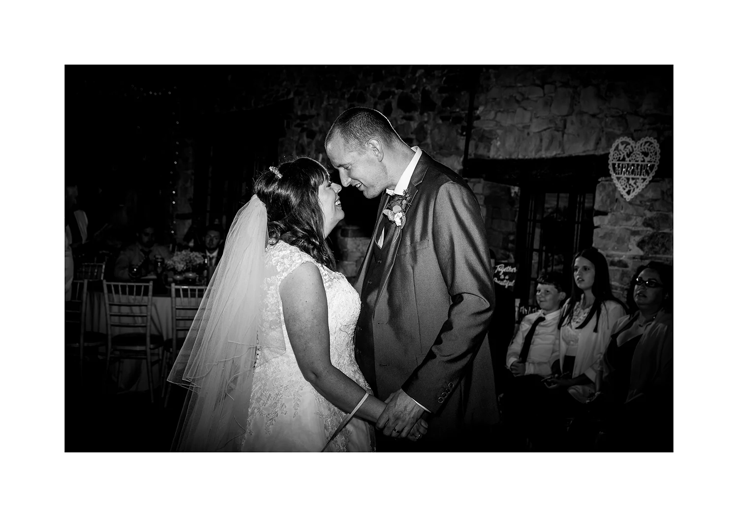 1_0006_dance.jpg
