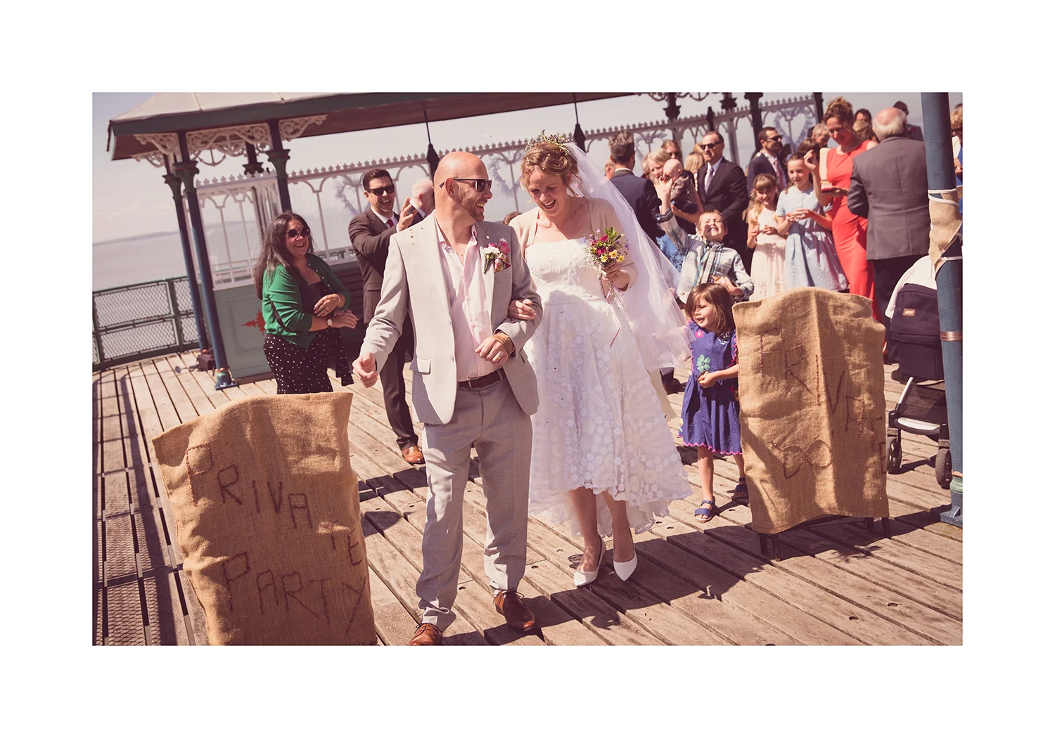 1_0014_confetti .jpg