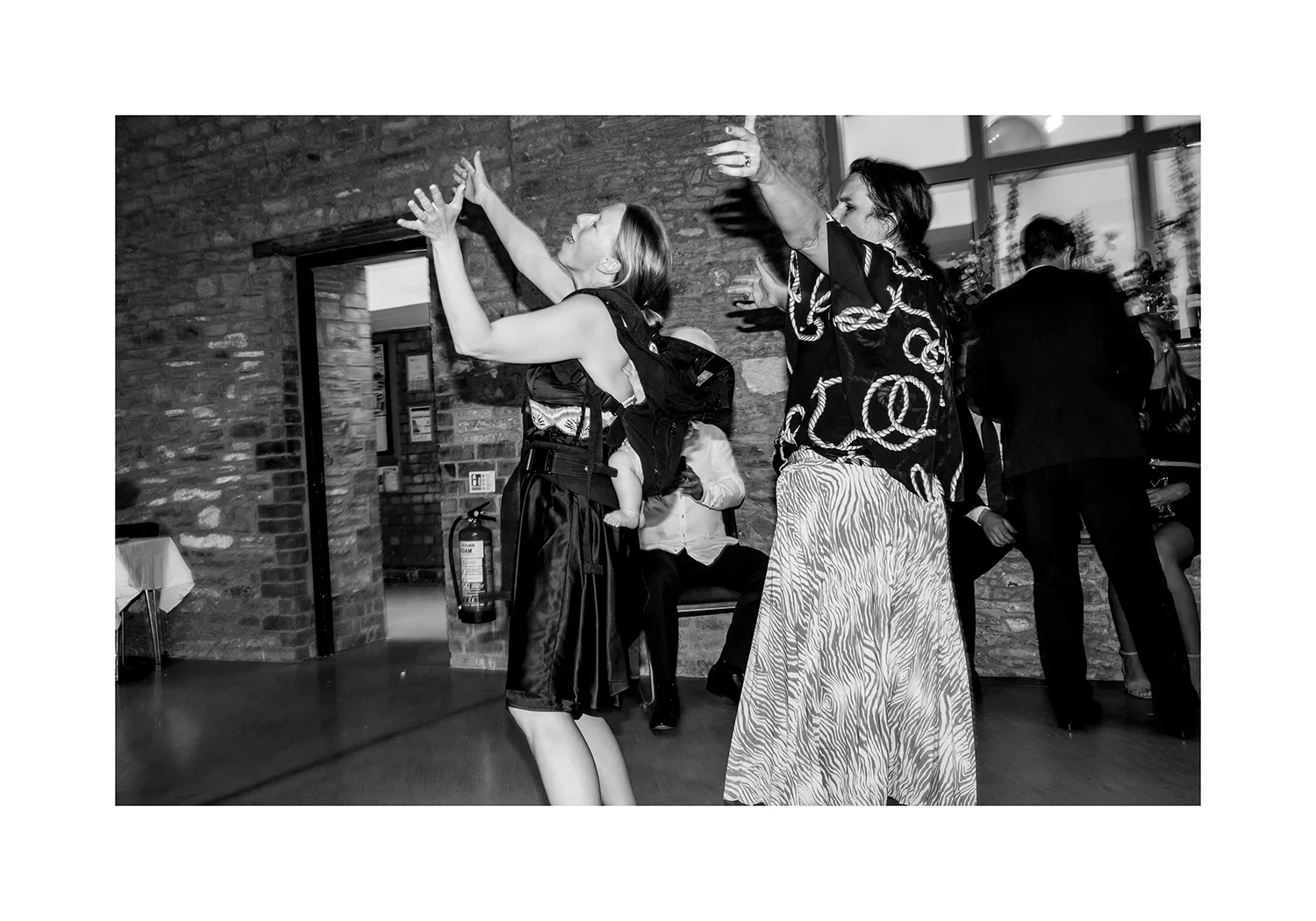 1_0009_dance.jpg