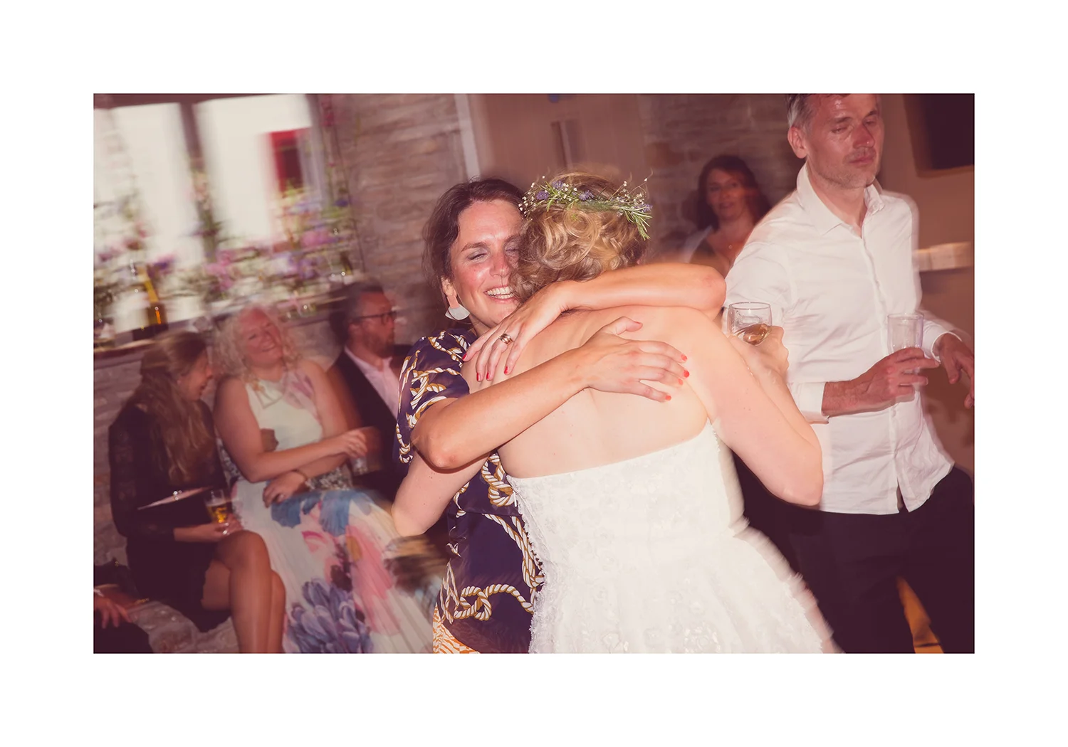 2_0013_dance.jpg