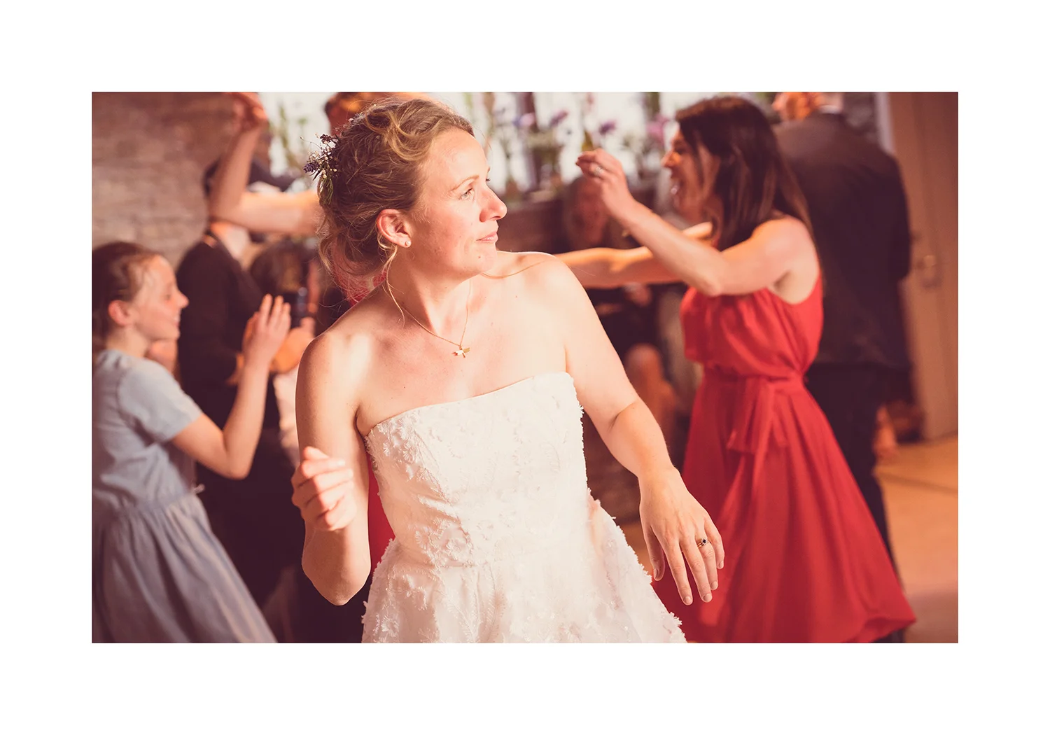 3_0010_dance.jpg