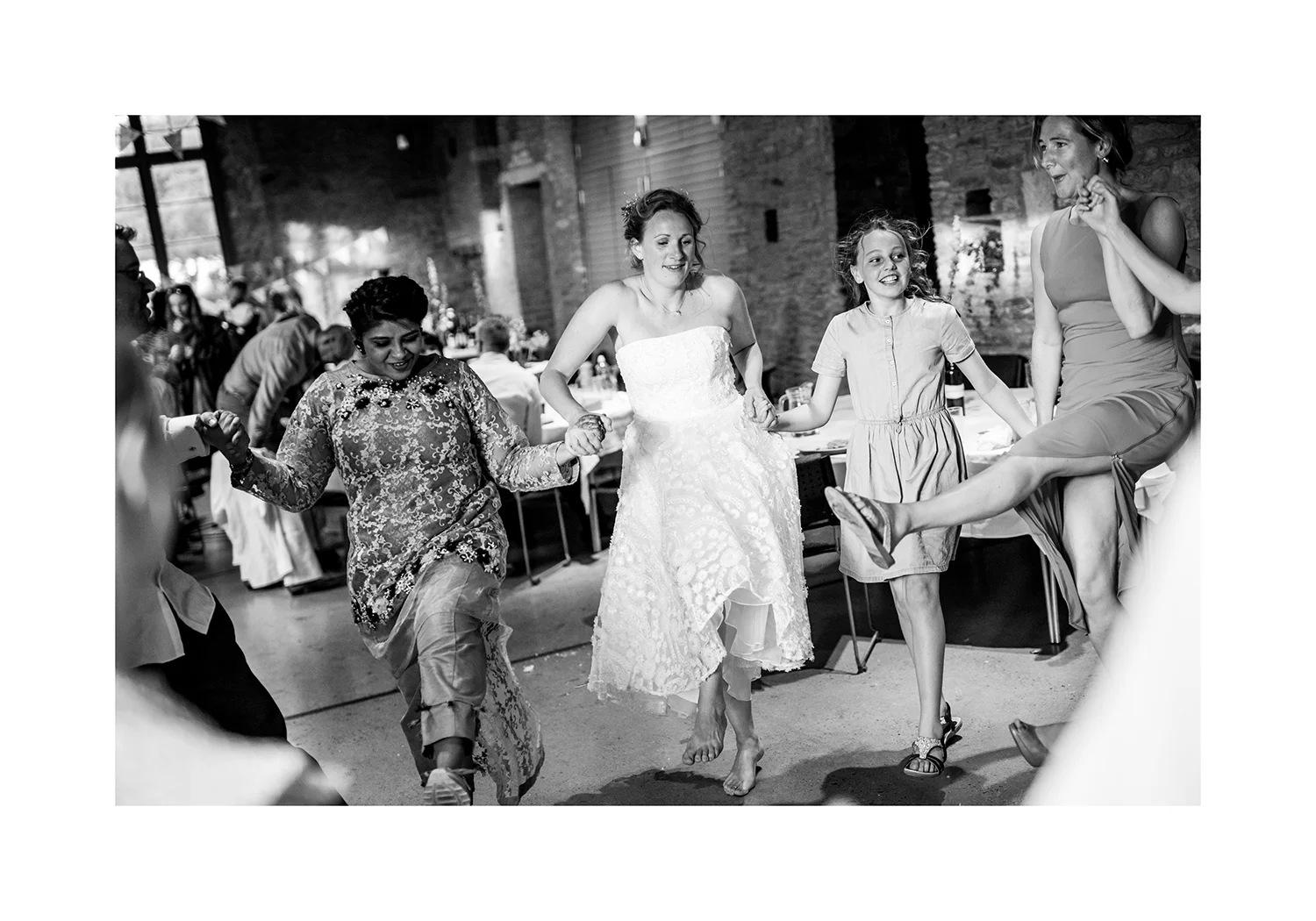 4_0004_dance.jpg