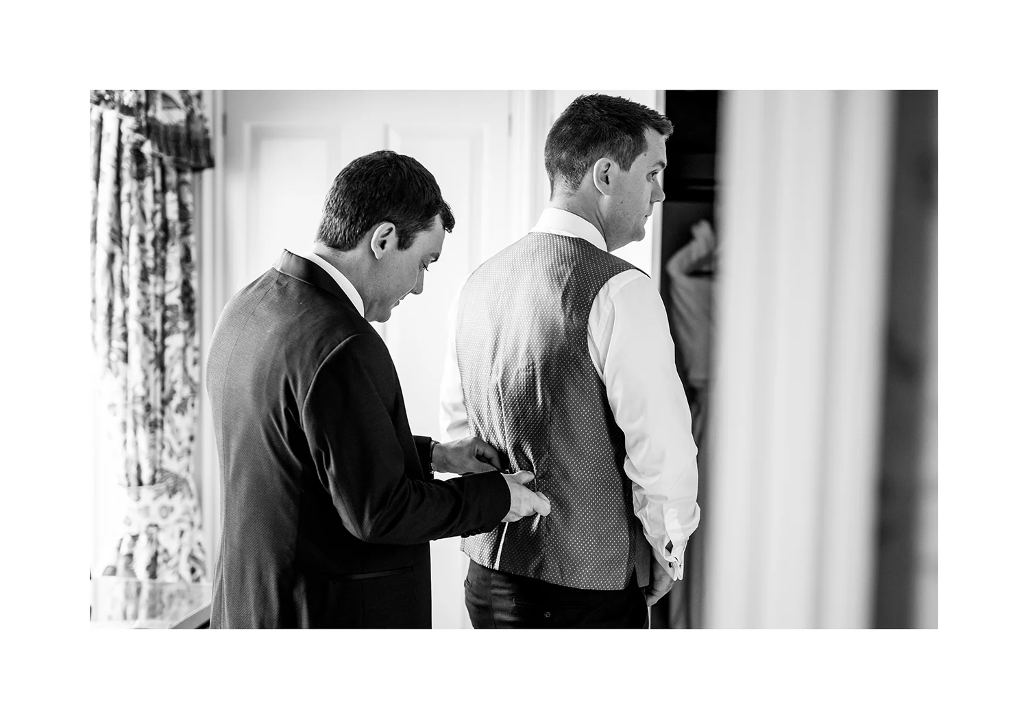 1_0009_theMen.jpg