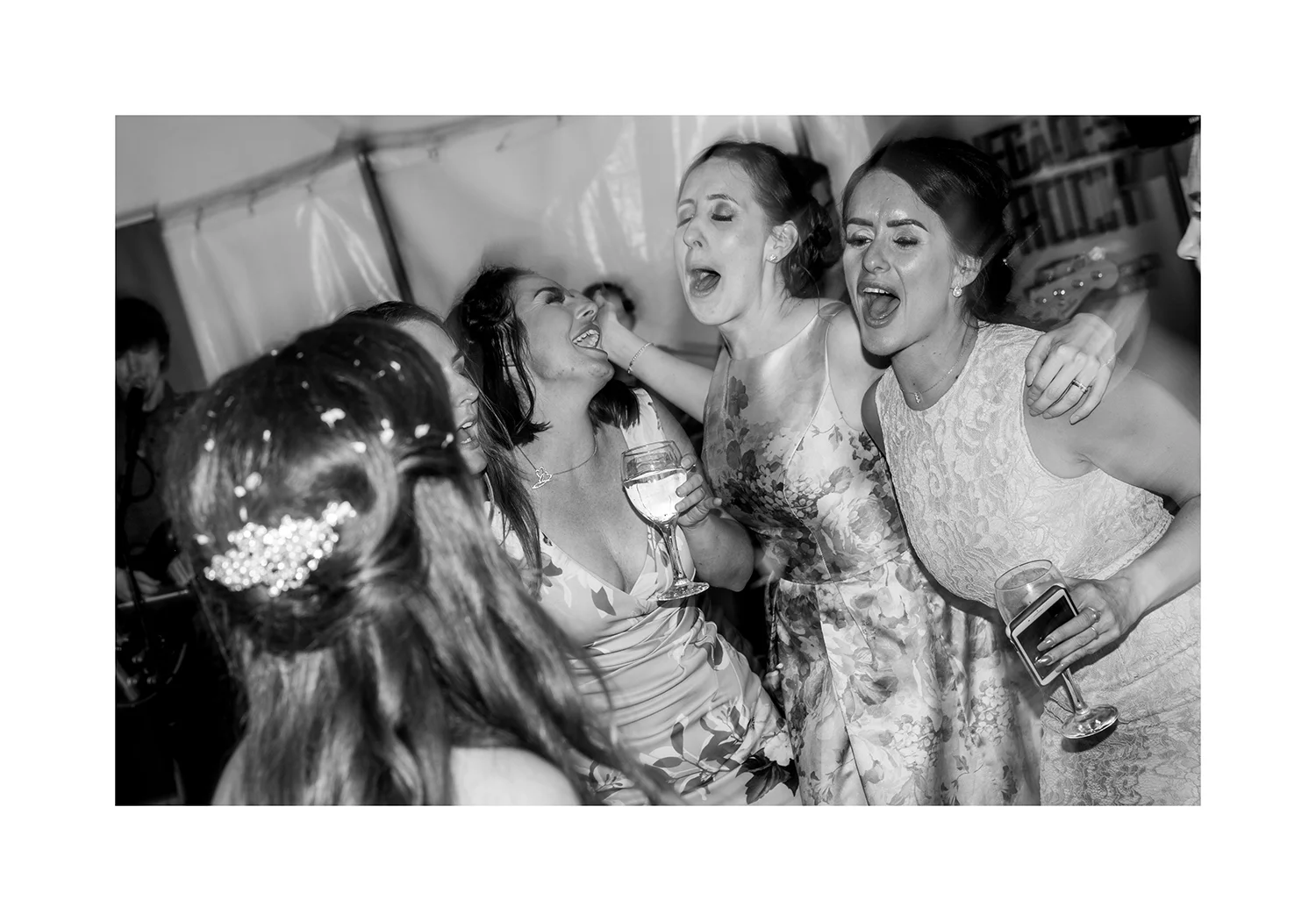 4_0005_dance.jpg