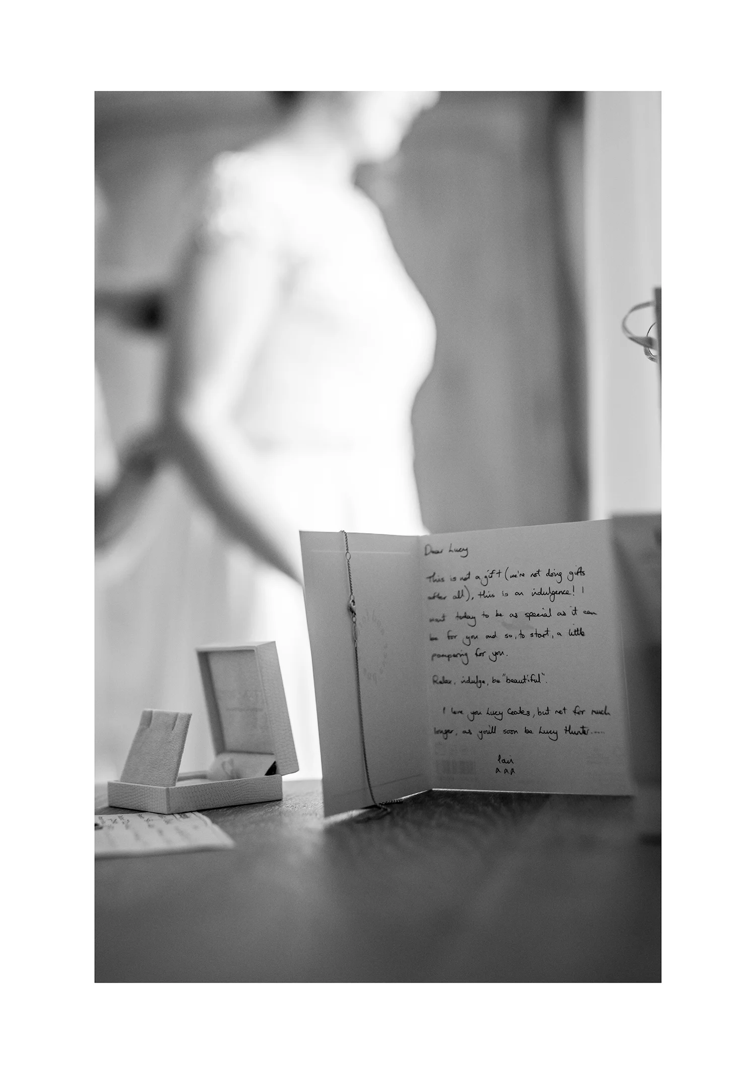 2_0001_dress.jpg