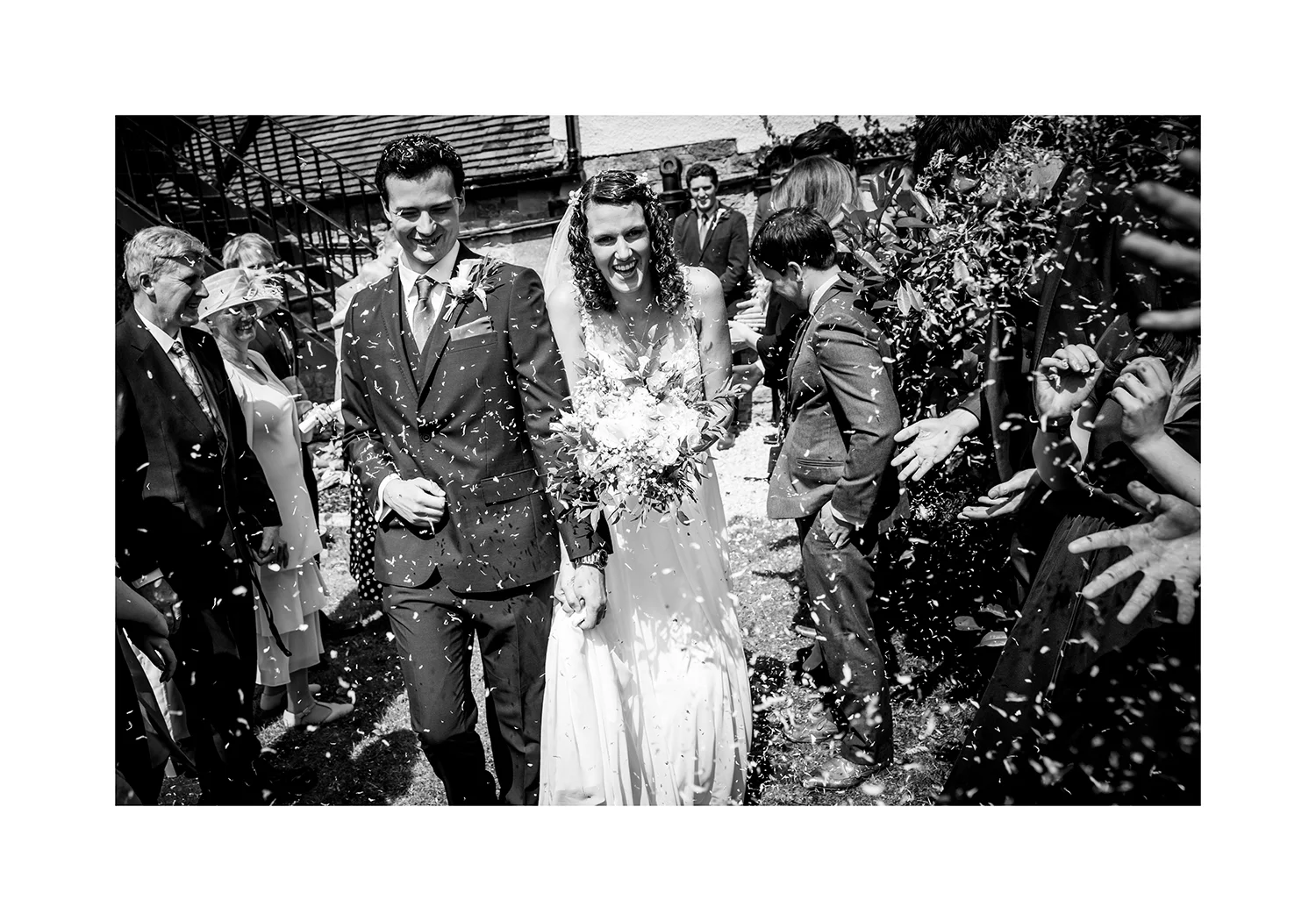 1_0007_confetti.jpg
