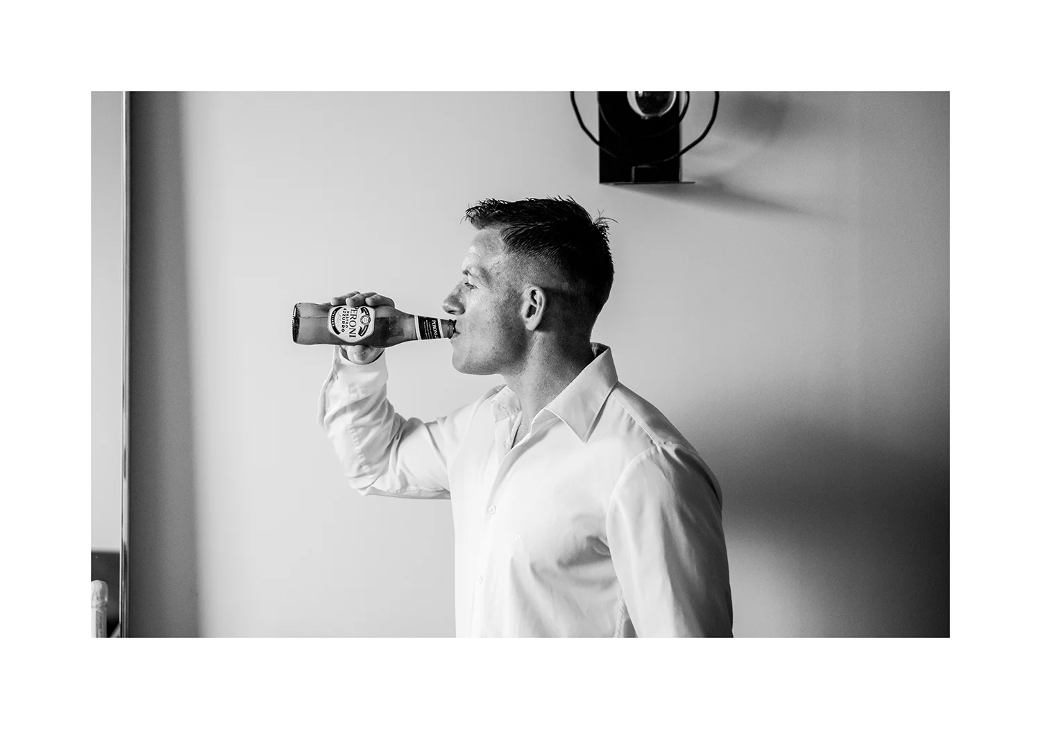 1_0005_theMen.jpg