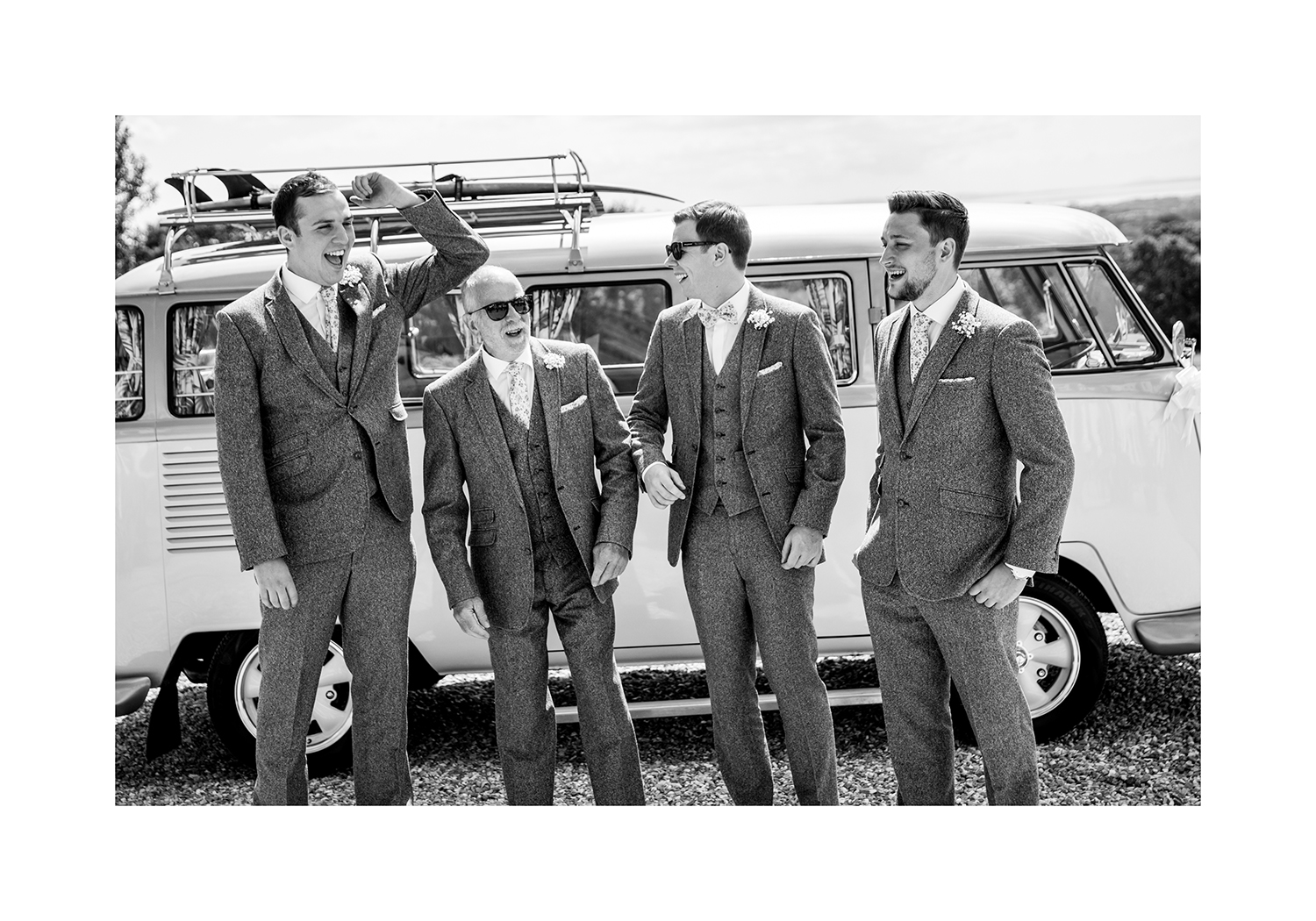 1_0009_theMen.jpg
