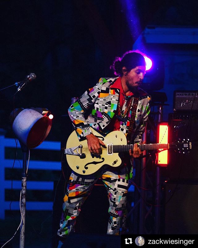 #Repost @zackwiesinger
・・・
#TONIGHT @misalignedmind goes LIVE at the @thunderbirdmusichall 8pm-9pm!!! @prideofgypsies come and jam a Hendrix tune with us! Bring your bass!!! #pgh #livemusic #pittsburgh #pittsburghmusic