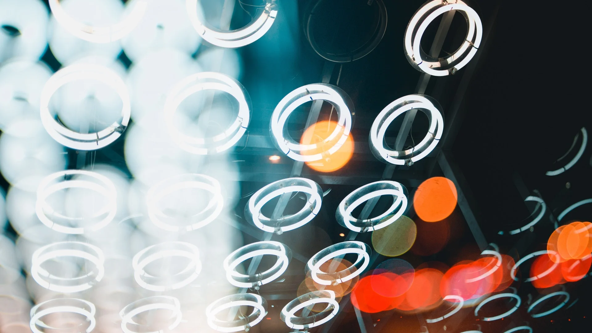 abstract-bokeh-bright-1455988.jpg