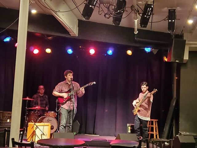 Sound checking for the show now, I go on at 8, come out! .
.
.
.
.
#livemusic #singersongwriter #musician #music #concert