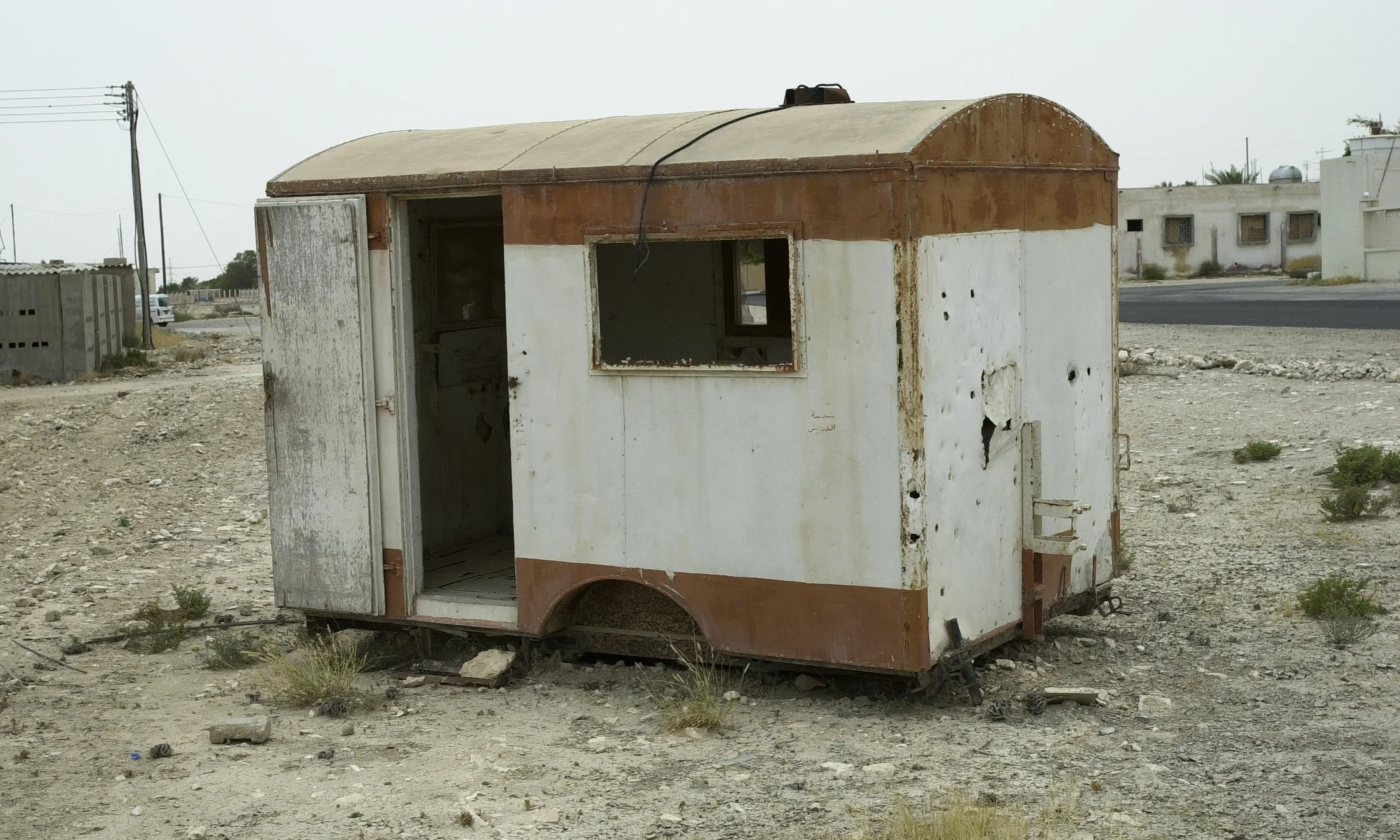 AbandonedTrailerQatar.JPG
