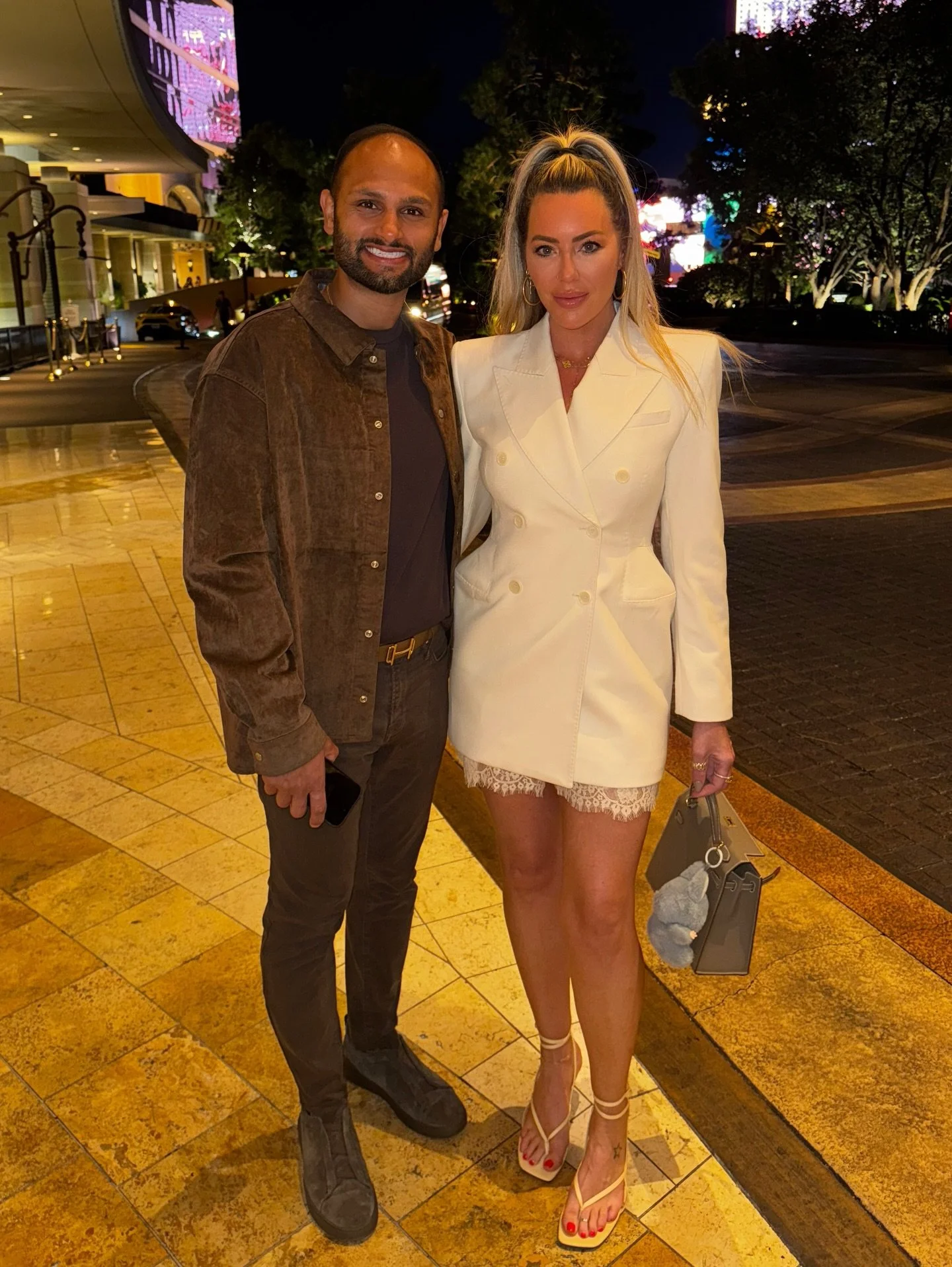 Q1 Closed 🏁

Grateful to be leading the way. Thankful for the continued trust, the results, and the moments. More ahead 🤎 

@samglamm @parkerdarsh