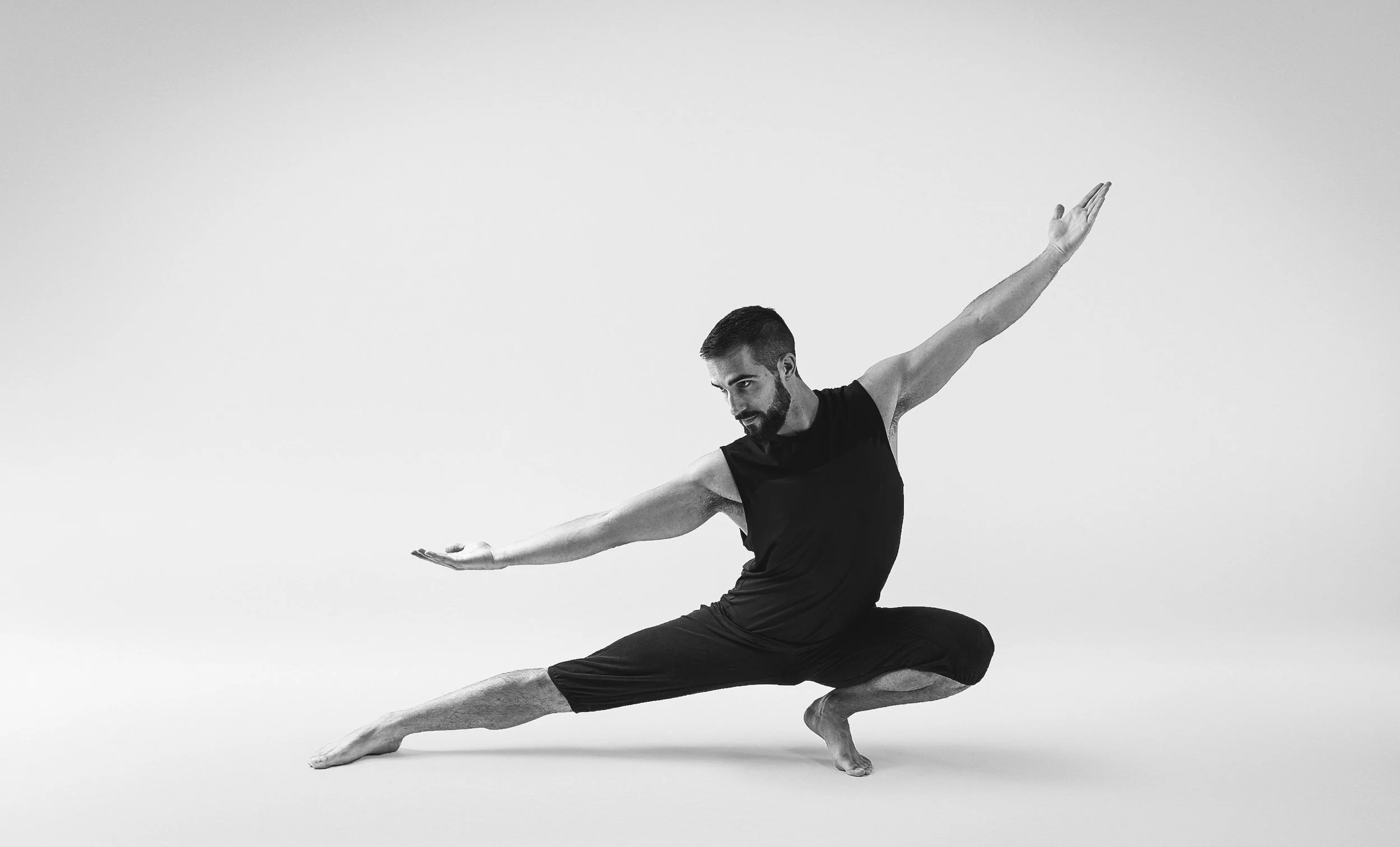 Qi gong, tiger form, martial arts
