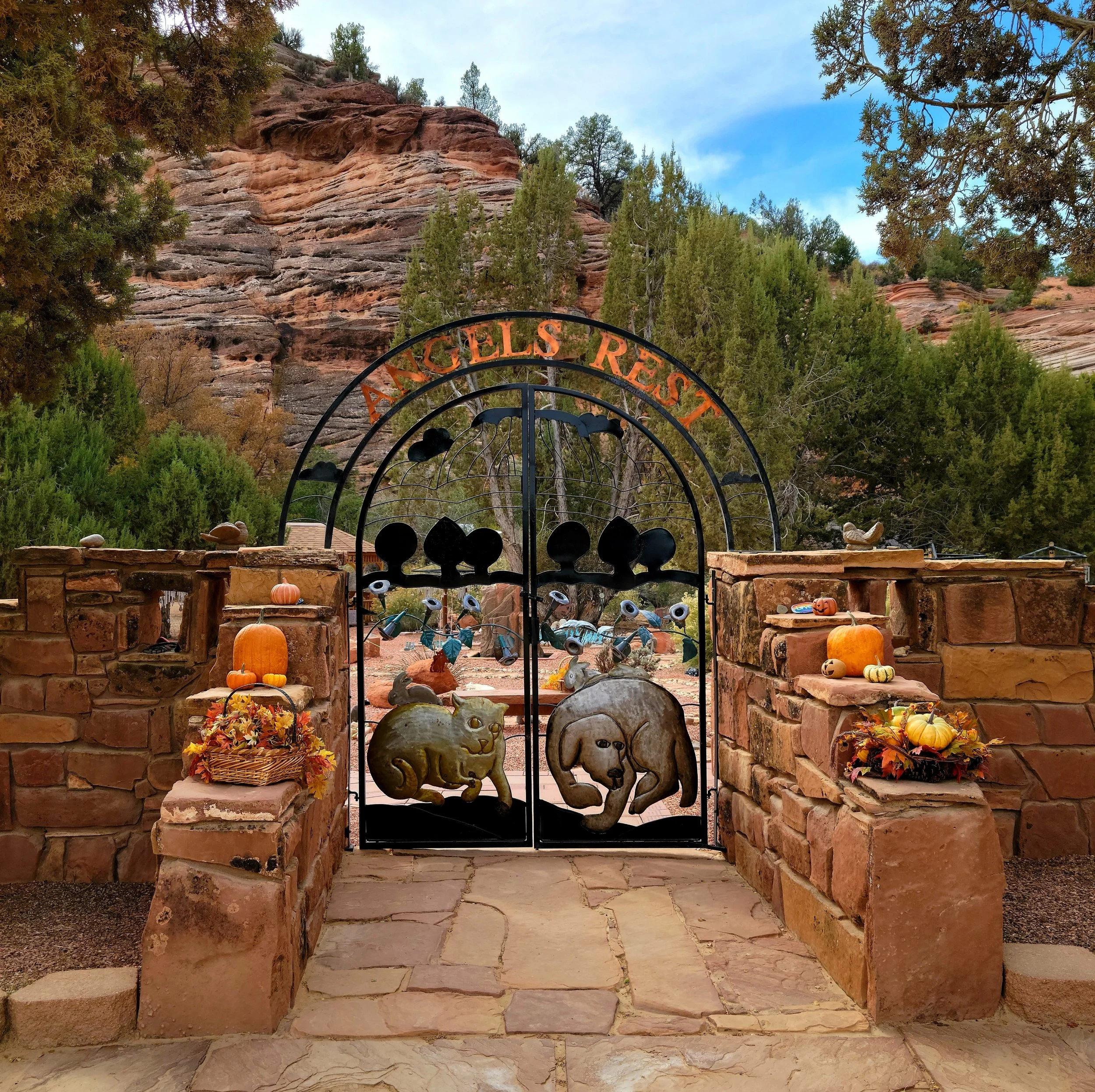 Best Friends Animal Sanctuary — Skip Thomas Adventures