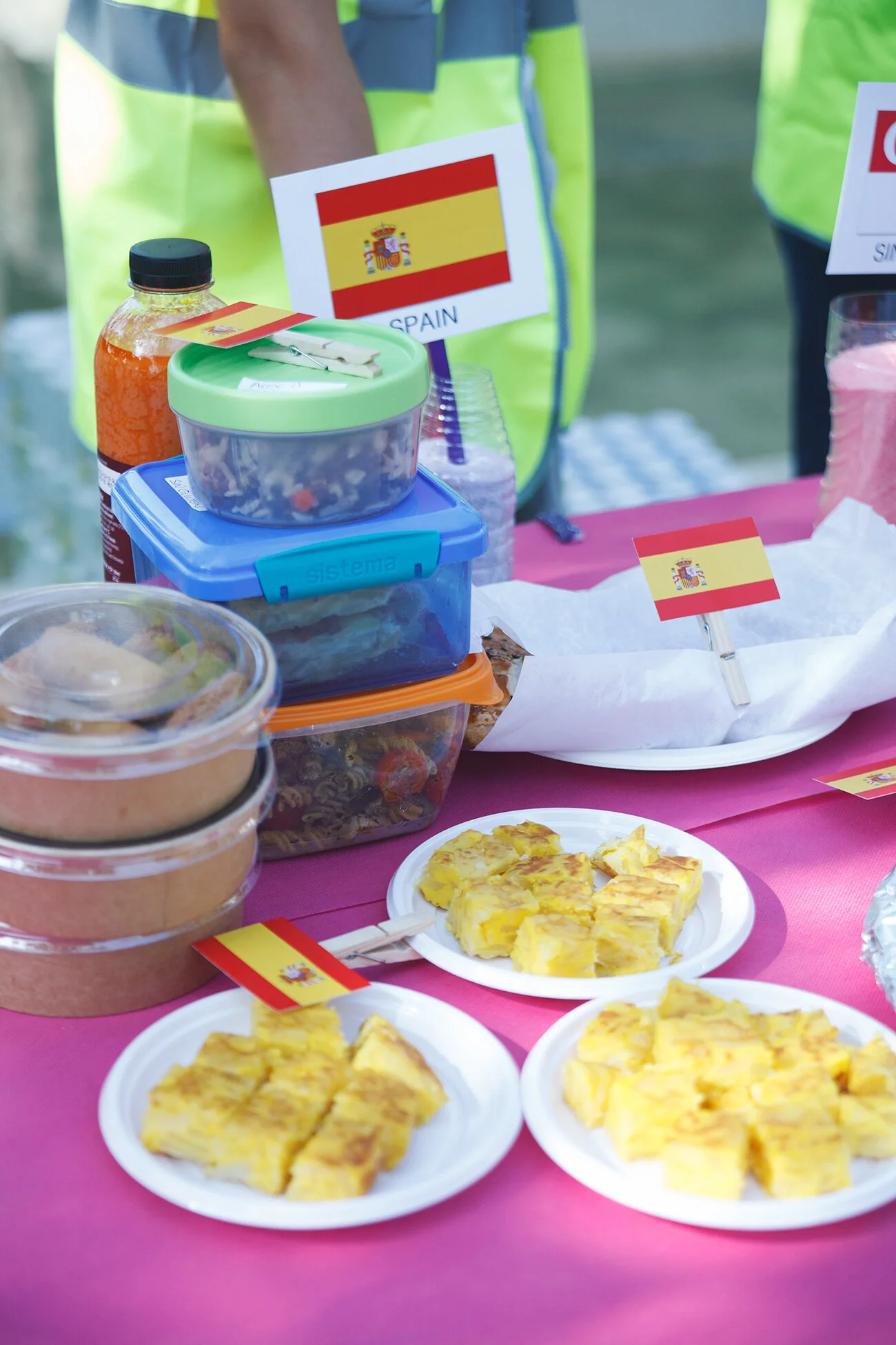 SocialFam Picnic by Katia Dzemina39.jpg