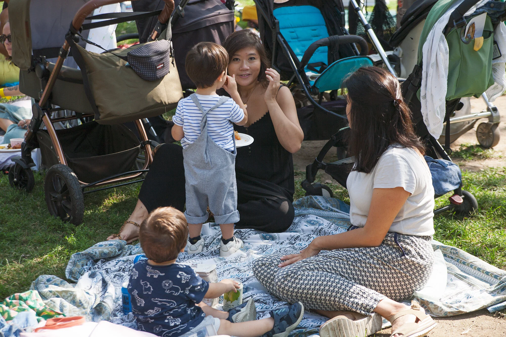SocialFam Picnic by Katia Dzemina125.jpg