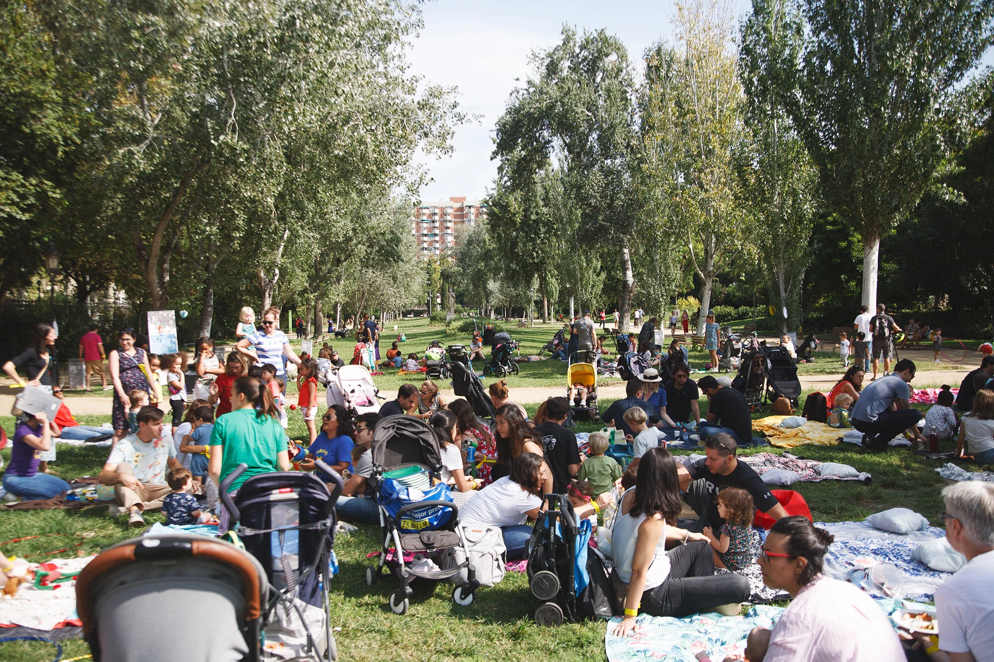 SocialFam Picnic by Katia Dzemina131.jpg