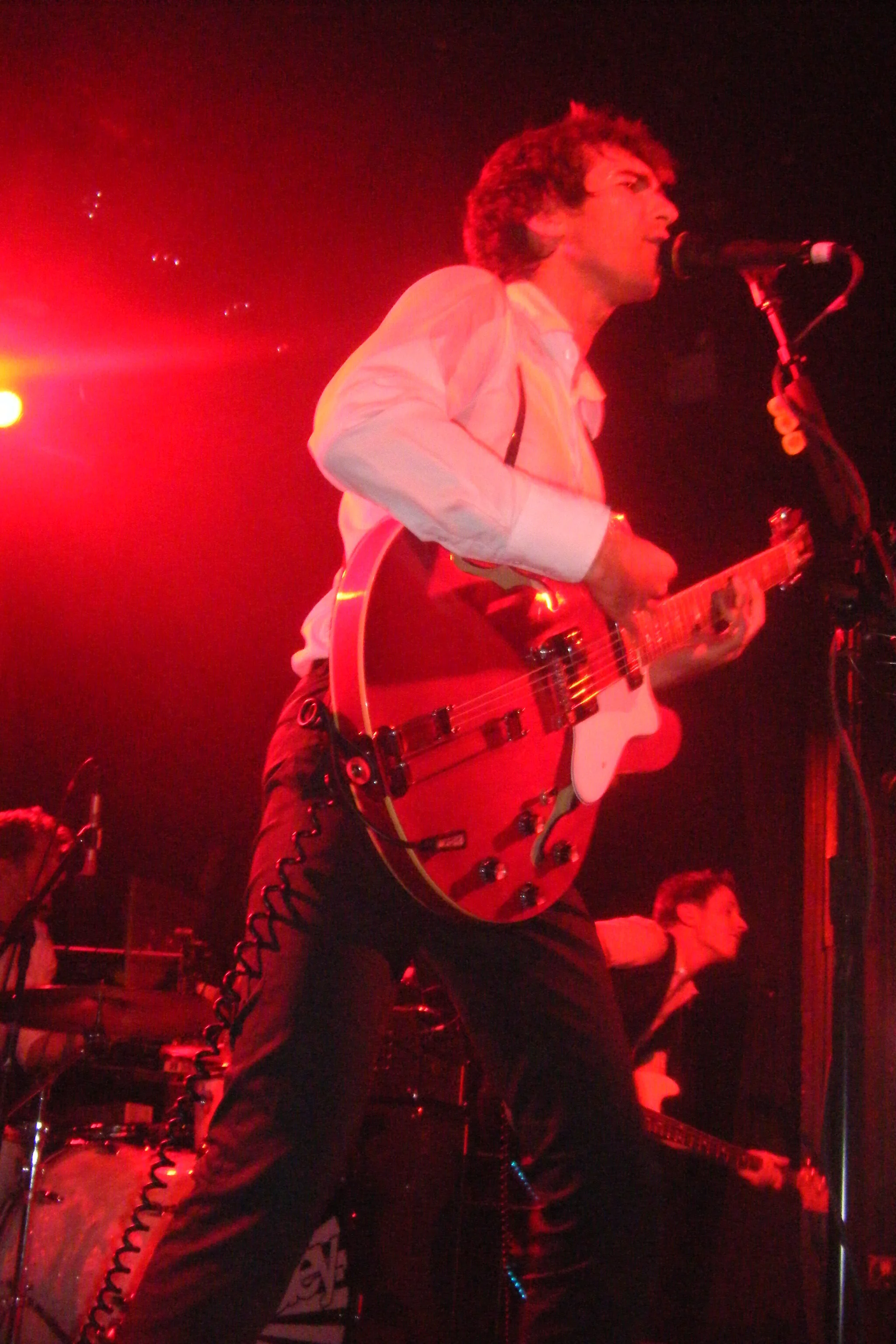 2007_0903TheBravery0038.JPG