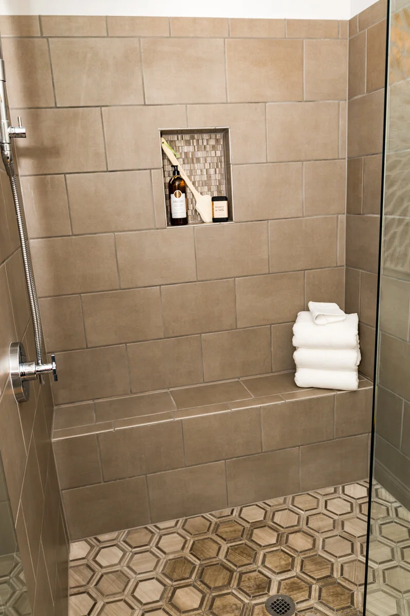 Master  Bath 3.jpg