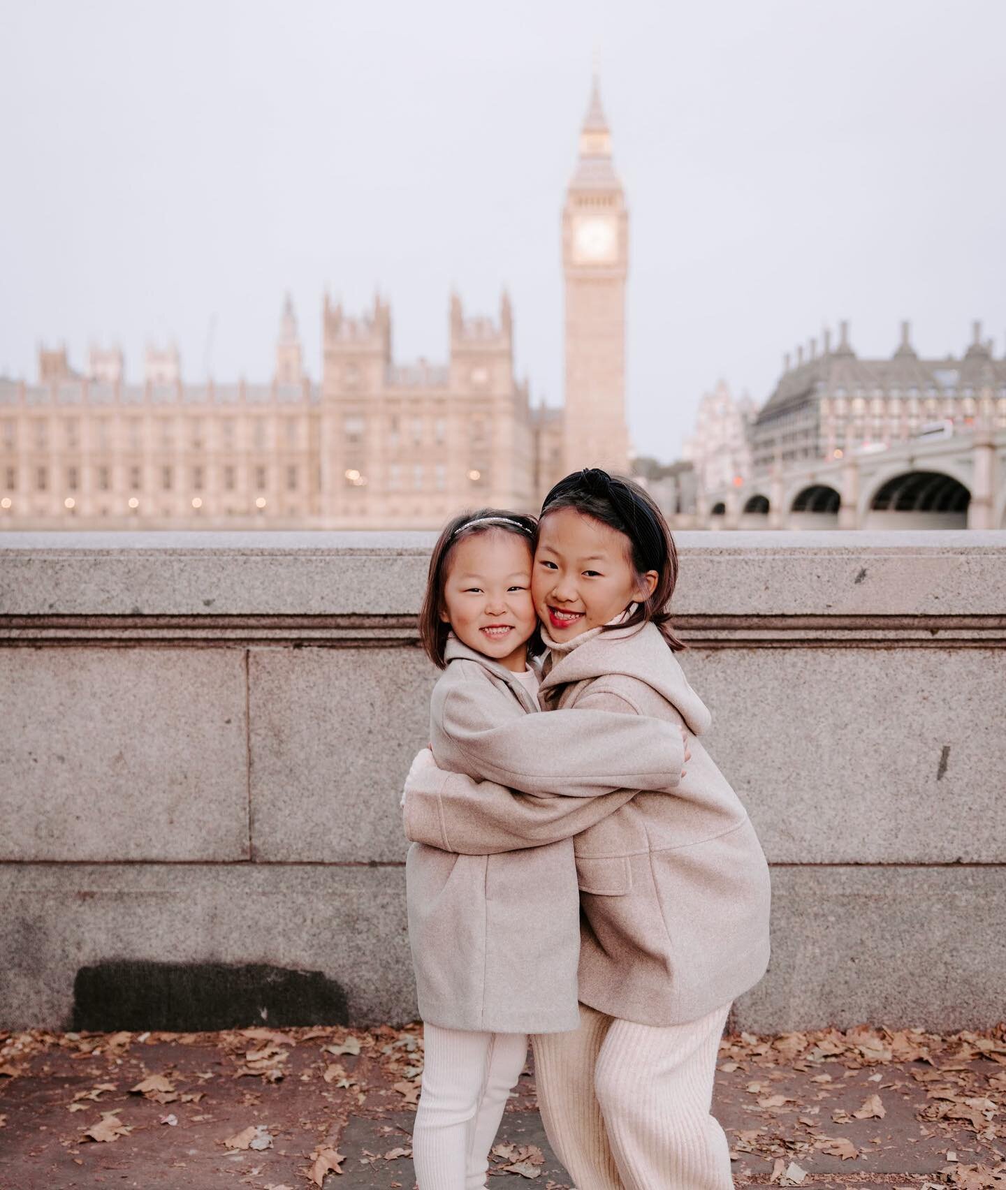 The 6am wake up was so worth it for these photos! In the peak months, I usually start my sessions a lot earlier than the less busy months so that we can avoid crowds. Starting later can mean a lot of the spots are unshootable as there are just too ma