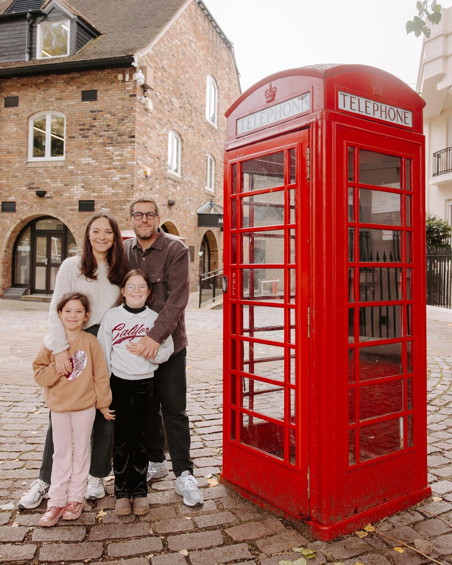 Always a nerve wrecking one photographing another photographer and his family (if you know, you know 🤣) Had a great time with these guys 🥰🫶🏼

#londonfamilyphotographer #londonportraitphotographer #londonphotographer #londonlifestylephotographer #