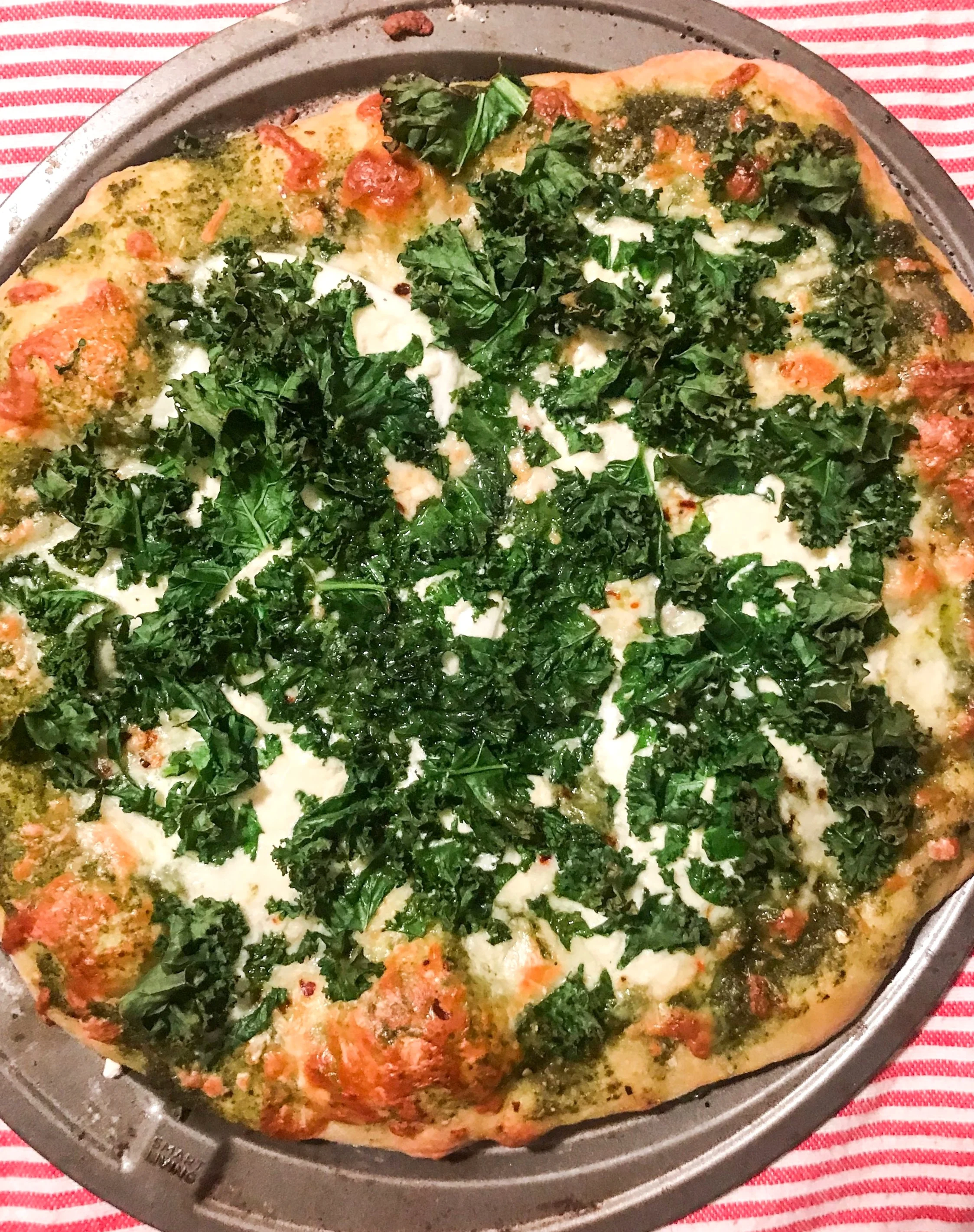 kale+pizza.jpg